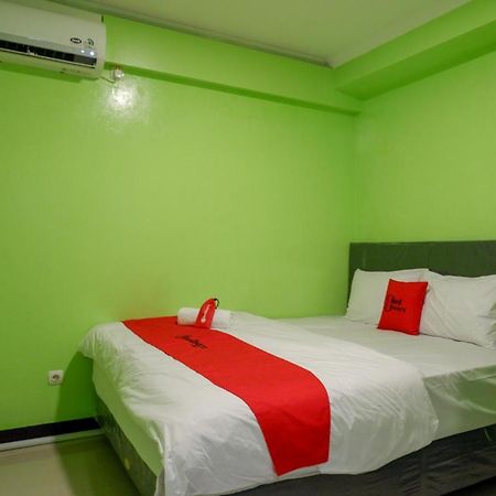 Reddoorz @ Jalan Gatot Subroto Semarang Hotel Exterior photo